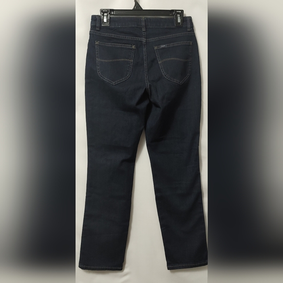 Lee Women's Instantly Slim Straight Leg Jeans 6 Petite NWOT - Picture 6 of 11